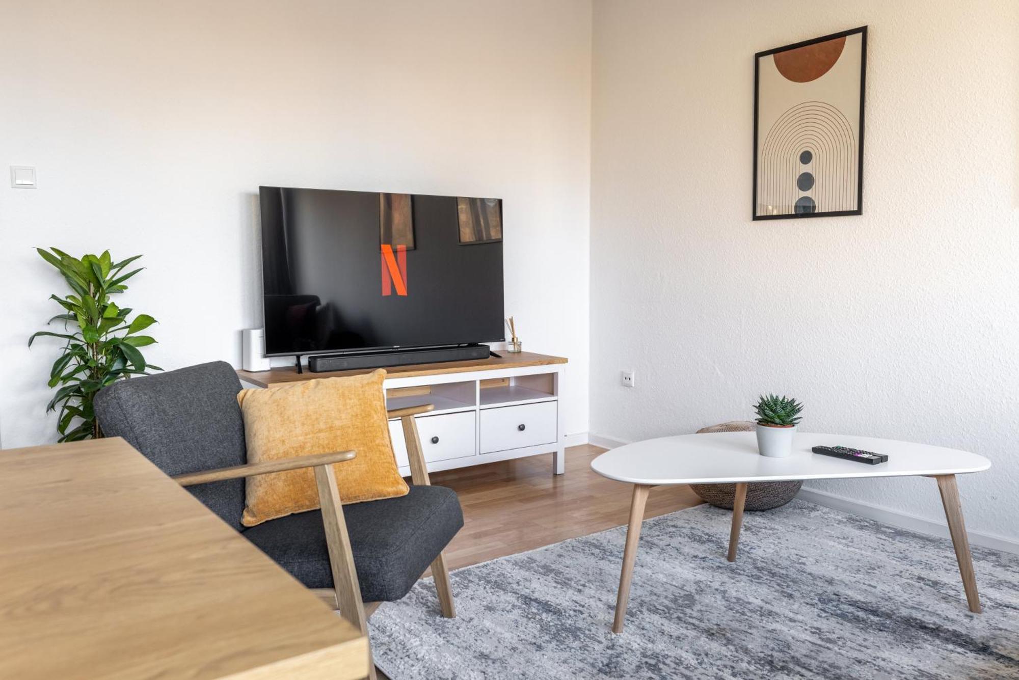 Modernes Und Zentralgelegenes Apartment Mit Kueche, Netflix, Und Balkon Duisburg Exterior photo