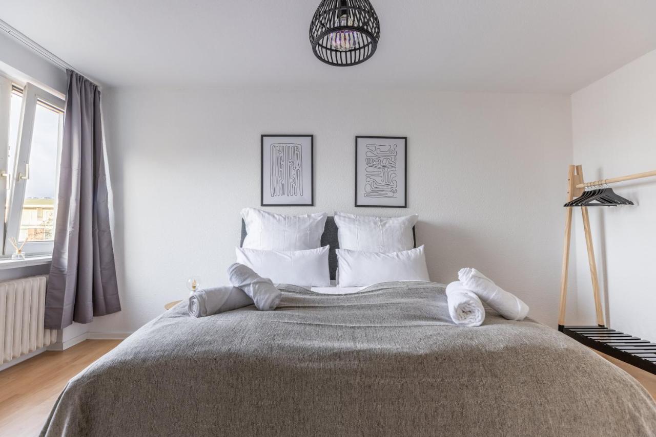 Modernes Und Zentralgelegenes Apartment Mit Kueche, Netflix, Und Balkon Duisburg Exterior photo